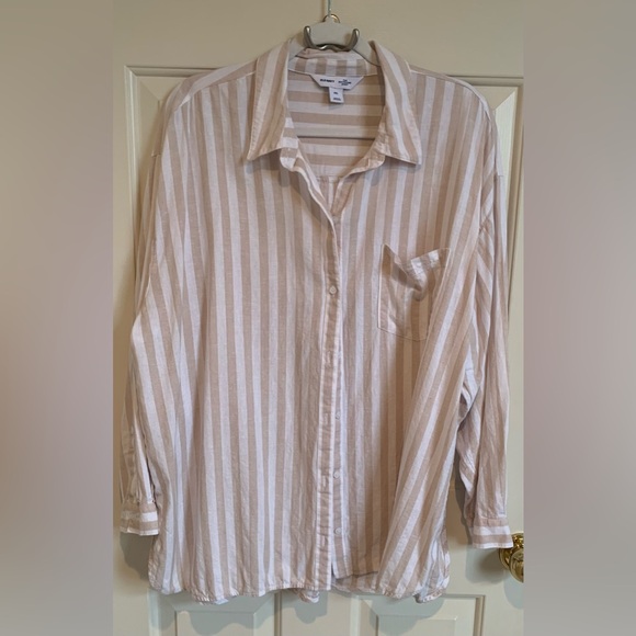 The perfect boyfriend shirt. XXL, EUC and linen blend. Tan & white stripe, tunic - Picture 2 of 5